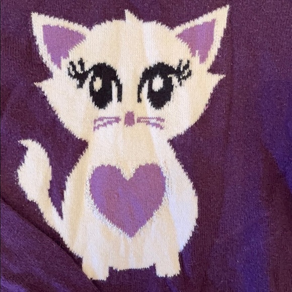 Sweater - Picture 2 of 2